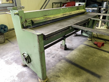 Schr�der 2000x3 (2)